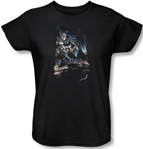 Batman Womens T-Shirt - Perched