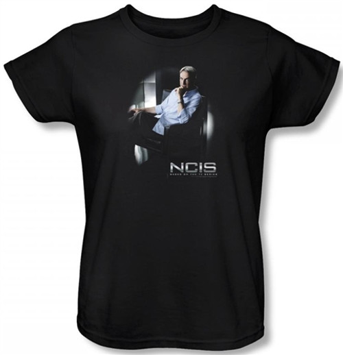 NCIS Gibbs Ponders Woman's T-Shirt