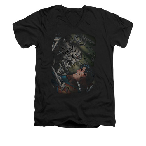 Image for Superman V Neck T-Shirt - Epic Battle