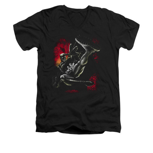 Batman V Neck T-Shirt - Kick Swing