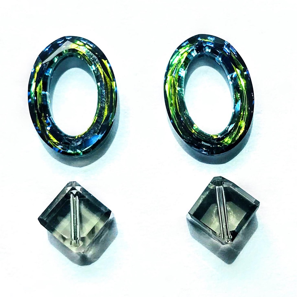 swarovski-4137-22mm-oval-ring-beads-crystal-sahara-and-5600-off-set-cube-black-diamond-5.jpg