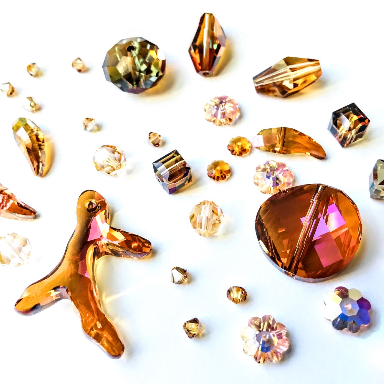 swarovski-crystal-copper-color-inspiration.jpg