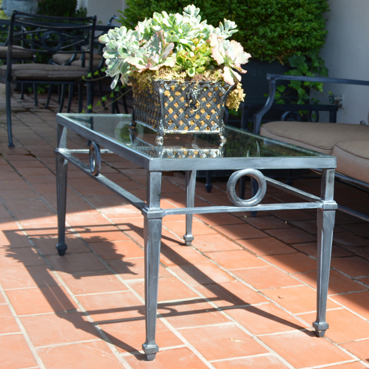 【cornice】COFFEE TABLE 1960s glass coffee table with bold Greek key legs