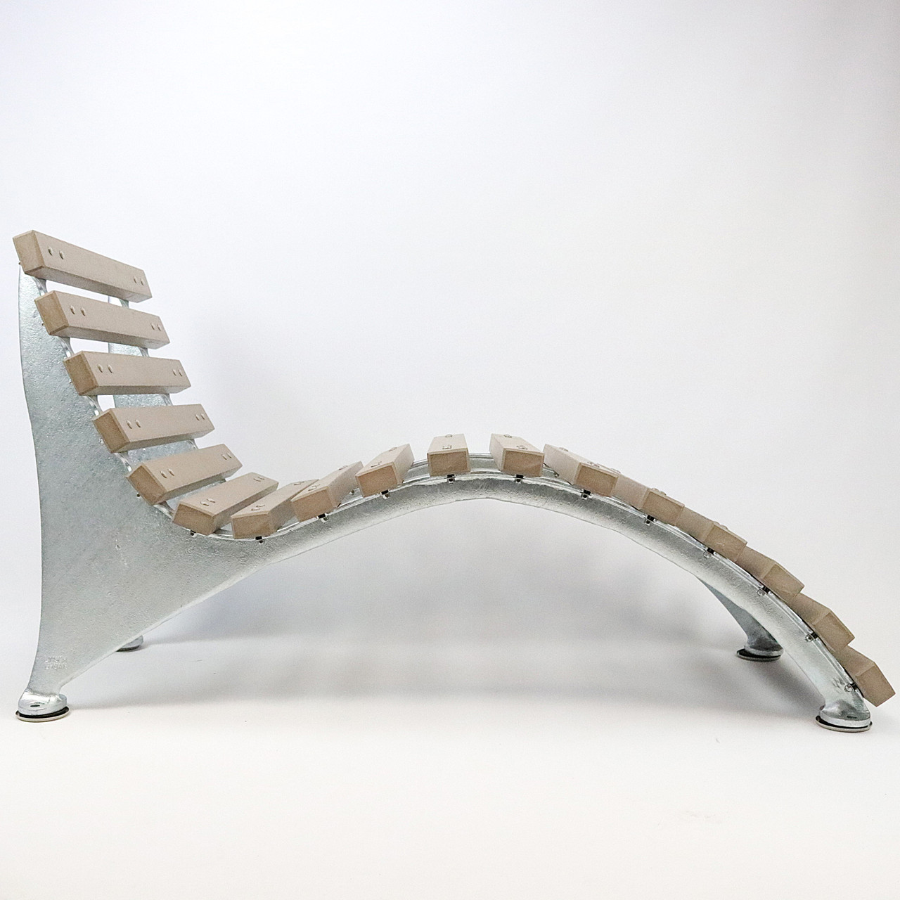 1964 World's Fair Chaise Lounge - Kenneth Lynch and Sons