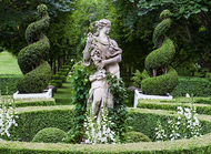 5 Tips for Selecting Garden Statuary