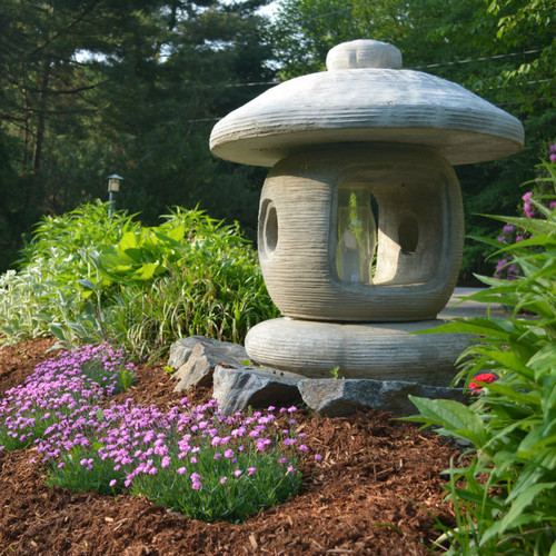 Large Japanese Lantern - Kenneth Lynch and Sons