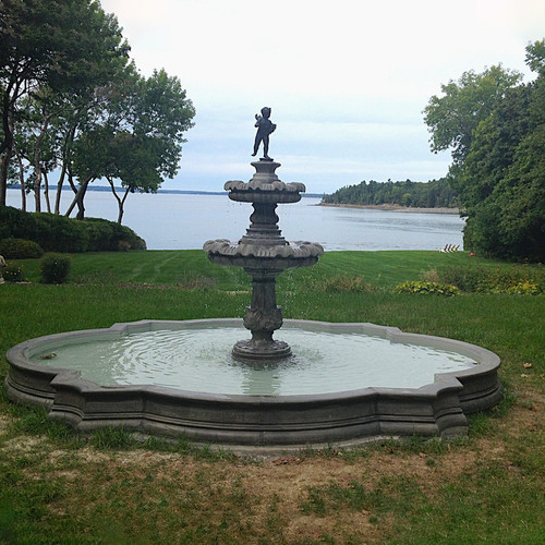 Explore By Category - Fountains - Page 1 - Kenneth Lynch and Sons