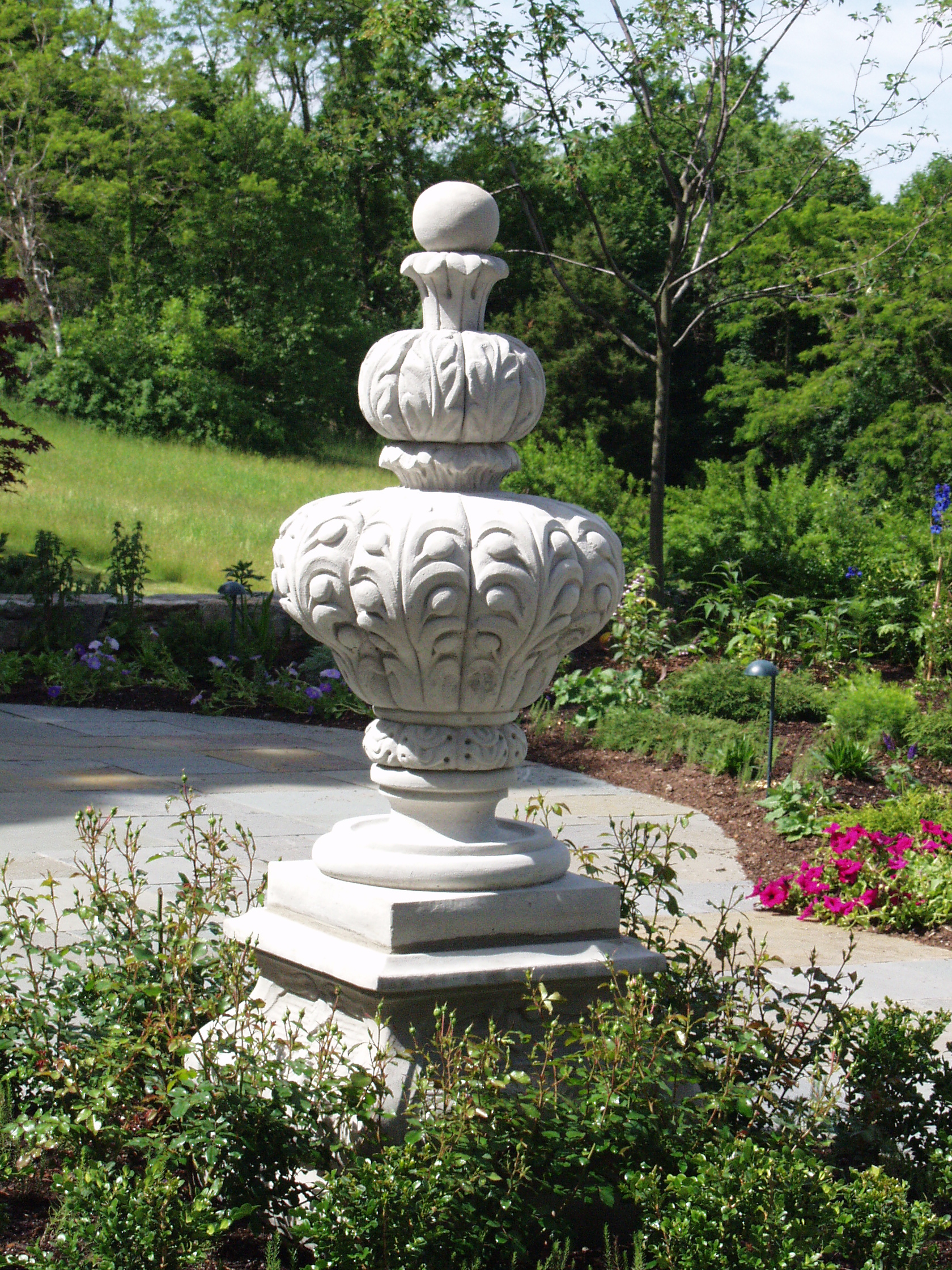 acanthus-finial.jpg