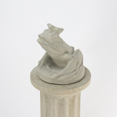 Frog King and Queen - Kenneth Lynch and Sons