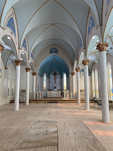 Finish Ceiling in Our Lady of Grace Catholic Church Texas