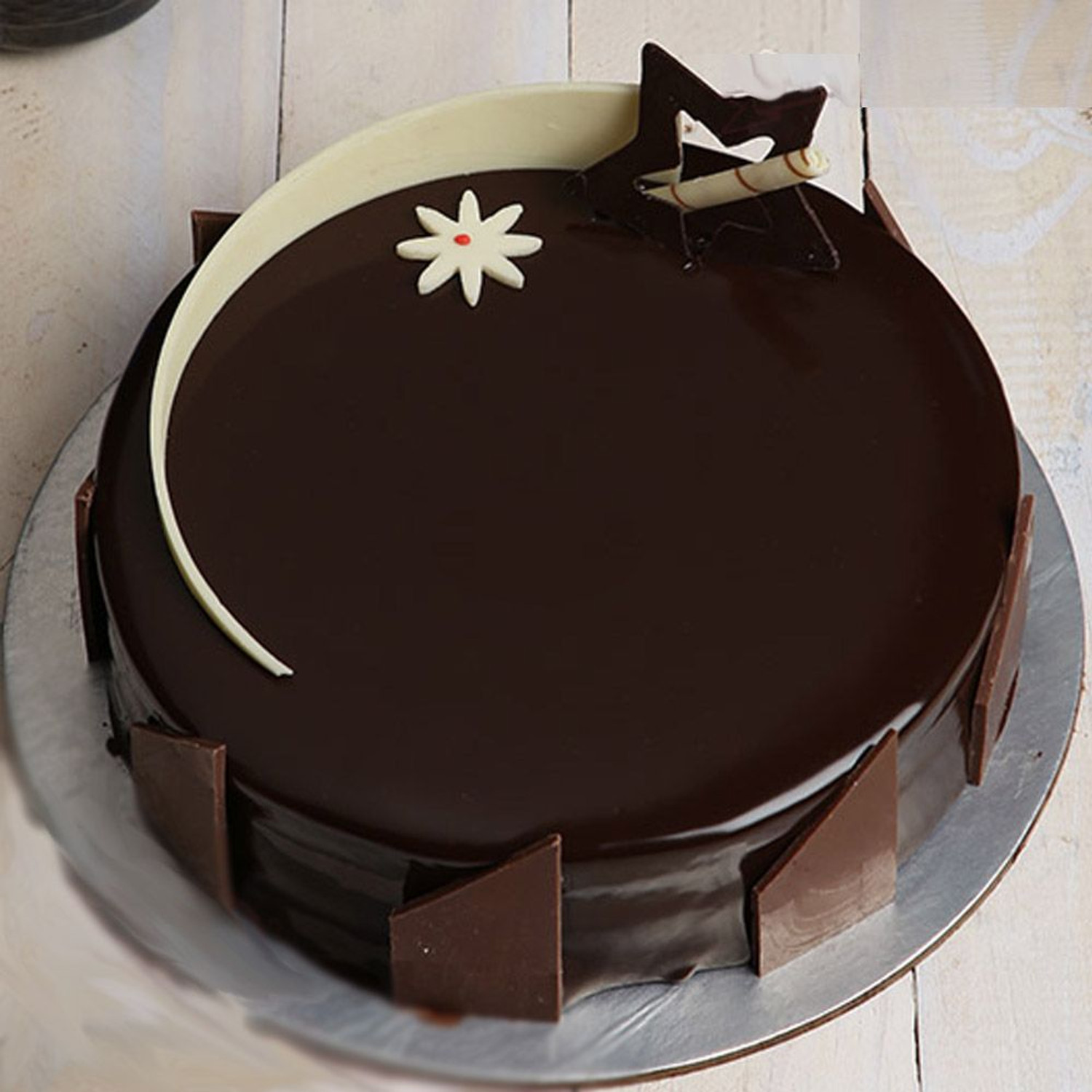 Order Cake Online, Send Cakes to India — Flavours Guru - Flavoursguru -  Medium