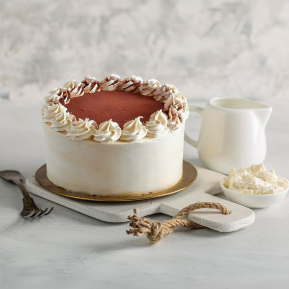 Classic Tiramisu Cake