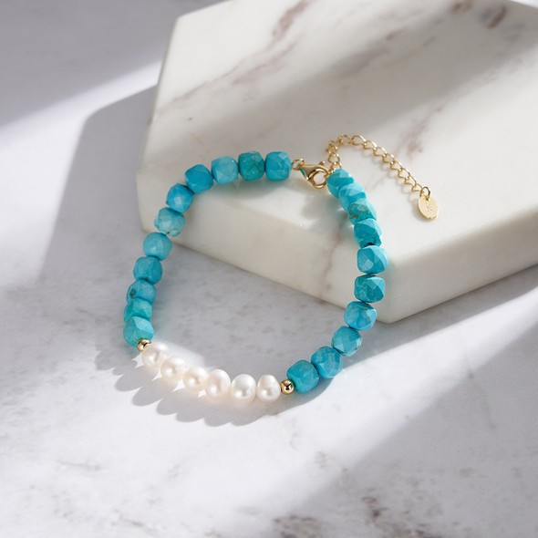 925 Sterling Silver Turquoise & Freshwater Pearl Bracelet