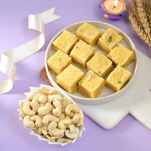 Pavitra Dhaga with Cashew Soan Papdi & Ferrero 4Pc