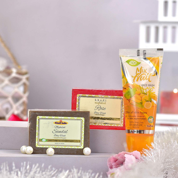 Natural Beauty & Herbal Delight Hamper