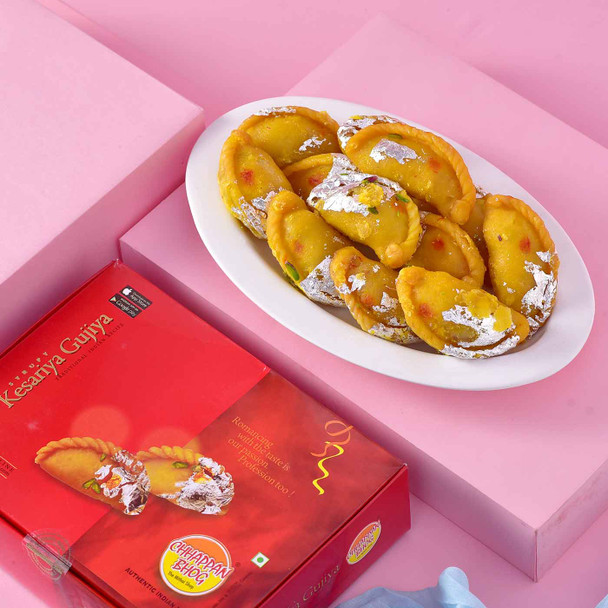Chappan Bhog Kesariya Paaghi Gujiya with Holi Gulal