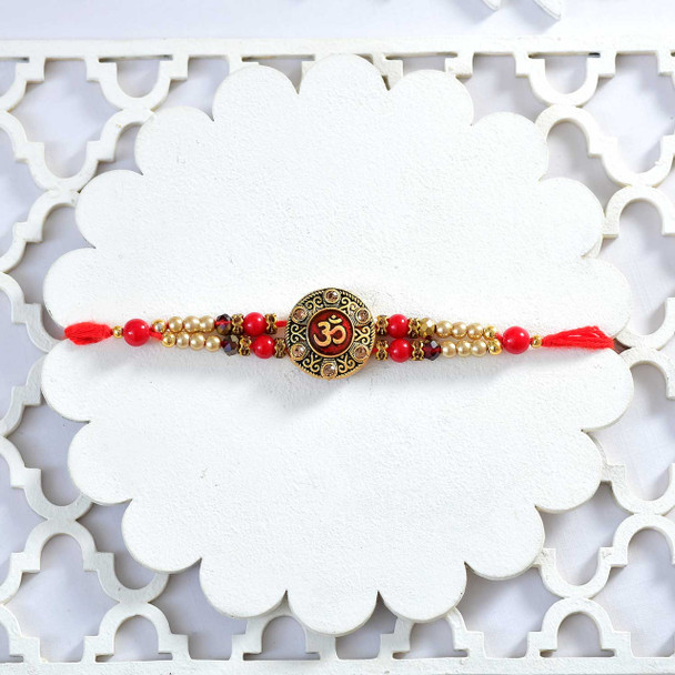 OM Rakhi And Cashew Hamper