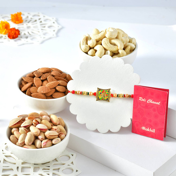 Ek Onkar Rakhi With Assorted Dryfruits