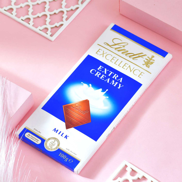 Rakhi Love & Treats Pack