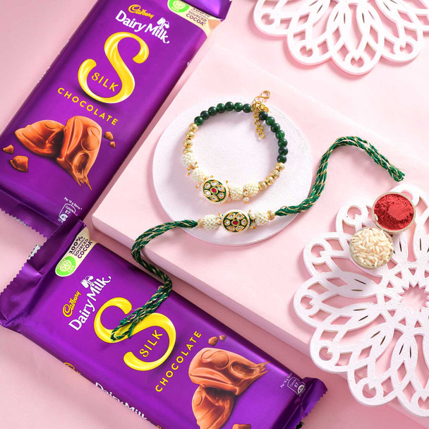 Alluring Bhaiya Bhabhi Rakhi With Silk Chocolates