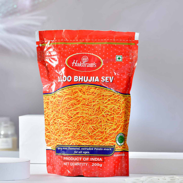 Crunchy Sweety Birthday Hamper