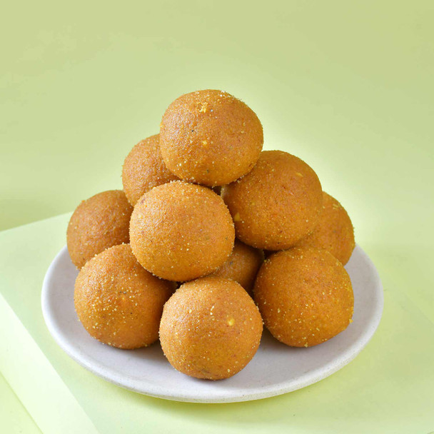 Rajwadi Bhaiya Bhabhi Rakhi Hamper