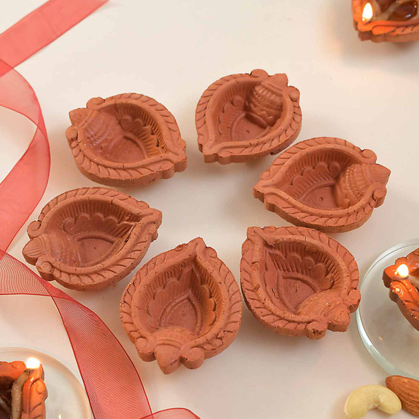Diwali Diya with Mothichur Laddu & Besan Laddu