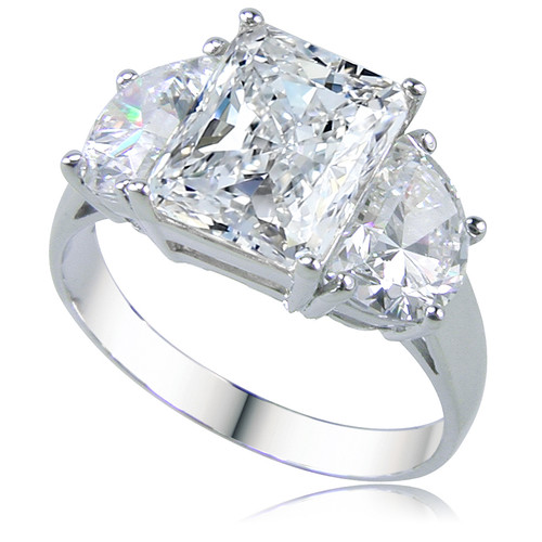 Mezza Luna 2.5 Carat Radiant Emerald Cut With Half Moons Cubic