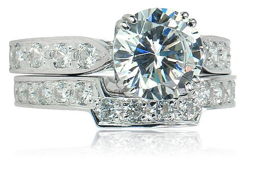 Winston 2.5 Carat Cathedral Round Wedding Set with lab grown diamond alternative cubic zirconia in platinum.