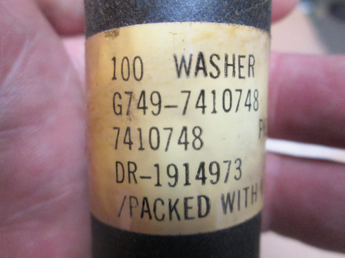 100 Unissued tube of USGI Lock Washers