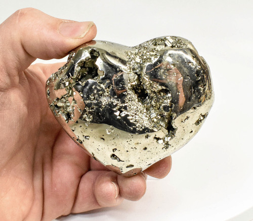 3.14" POLISHED PYRITE HEART Huanzala mine, Peru T477