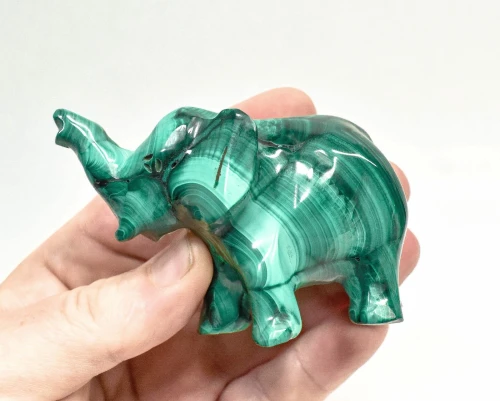 3.22" POLISHED MALACHITE ELEPHANT Animal Carving Congo - cm229