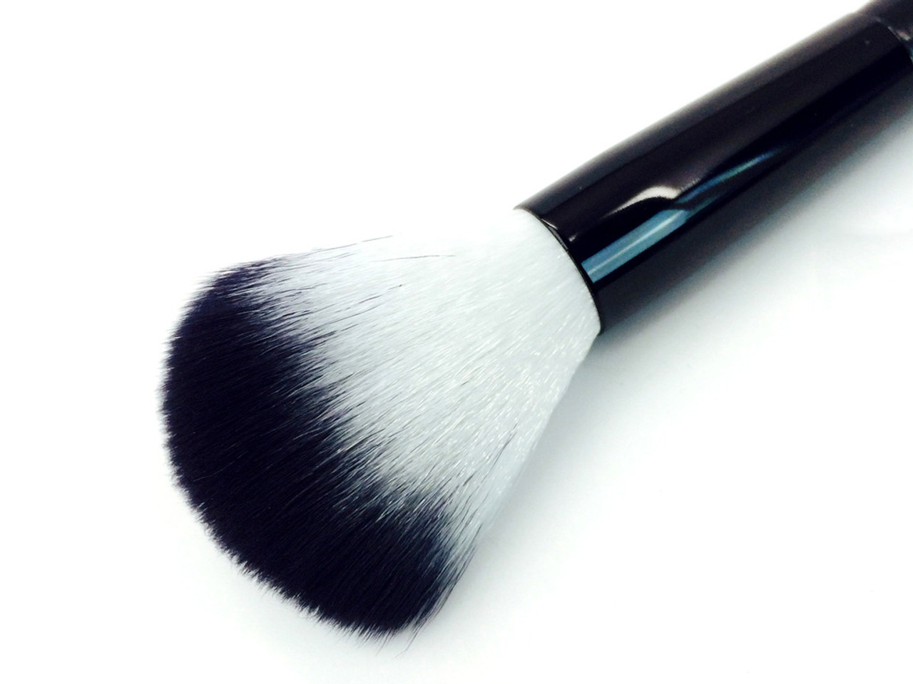 Pana Brand Two-sided Powder Brush (Professional Quality)