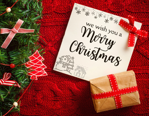 'Tis the Season for Festive Nails! ...Christmas Manicure Ideas & Must-Have Products