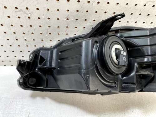 2015 2016 2017 Toyota Camry Right Passenger Side Headlight Lamp OEM