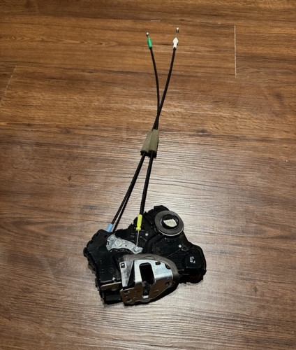 2012-2014 Toyota Camry OEM Front Right Passenger Side Door Lock