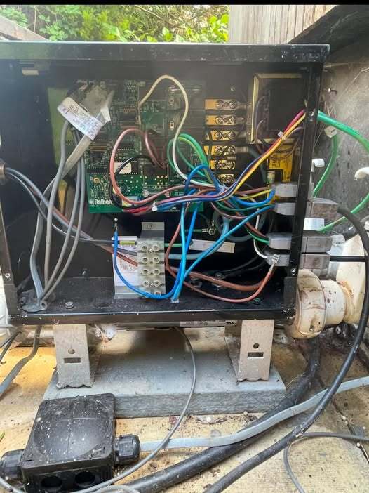 replacement  heater assembly Repair Part for Your Beachcomber Hot Tub (2000-2005) years   - Heater assembly designed to work with Balboa Digital series with heater hanging brackets   - 15 inch 2x2 5.5 kw 220v  - also found in other brands and models of hot tubs  - part number replacement 4040647 ,50071R  - comes with plug that will need to be removed for the pressure switch        spa pak enclosure for reference    20241218-123207.jpg	20241218-123300.jpg	beachcomber.jpg      If you own a Beachcomber hot tub from the years 2000-2005, then you may have encountered issues with your heater. One common problem that can arise is a malfunctioning heating element. Fortunately, there is a repair part available specifically for this issue - the 5.5KW Balboa heater assembly.  What is the 5.5KW Balboa Heater Assembly? The 5.5KW Balboa heater assembly is a replacement part for your Beachcomber hot tub's heating element. It is designed to fit perfectly in models from the years 2000-2005 and provides a reliable solution for any problems with your hot tub's heating system.  Why Do I Need This Part? As mentioned earlier, one of the most common issues with Beachcomber hot tubs from this time period is a malfunctioning heating element. This can result in either not enough heat being generated or the water not heating up at all. In either case, your hot tub experience will be compromised and you'll want to get it fixed as soon as possible.  How Do I Know If This Part is Right for My Beachcomber Hot Tub? The 5.5KW replacement heater assembly is specifically designed for Beachcomber hot tubs from the years 2000-2005. You can easily check if this part is compatible with your hot tub by checking the model number and year of your hot tub. If you're still unsure, you can always consult with a professional or us at 1-855-248-0777 for assistance