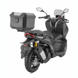 Givi 38 Ltr MONOLOCK® With New Inner Release System. Universal Kit and Plate are Included