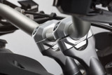 Bar riser for Ø 22 mm handlebar H=50 mm. Silver. Bar riser for Ø 22 mm handlebar H=50 mm. Silver.