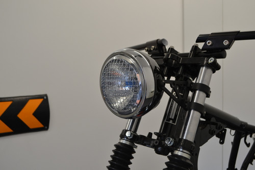 Retro Project Motorbike 6.5" Headlight - Black with Chrome Mesh Grill - 12V 55W