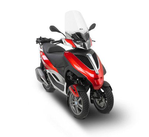 GIVI TRANSPARENT WINDSCREEN - D5600ST - PIAGGIO MP3 YOURBAN 300