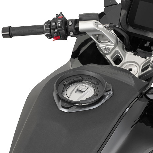 GIVI TANKLOCK FLANGE - BF99 - BMW R 1300 RS