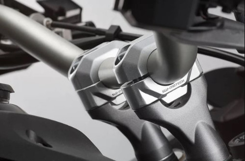 SW-MOTECH Bar riser for Ø 28 mm handlebar H=30 mm Silver