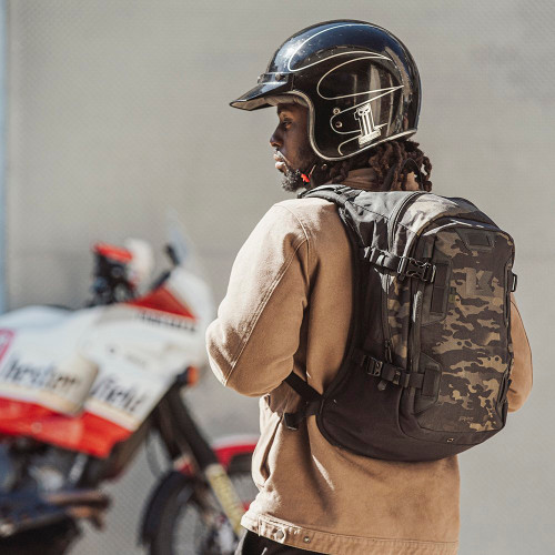 R20 BACKPACK