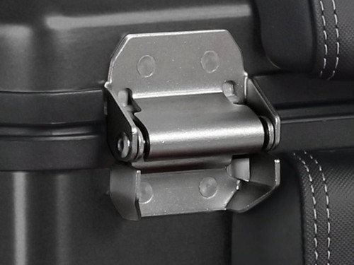 TR37 Terra Black Top Box