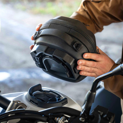 CLICK SYSTEM TANK BAG E03CLP