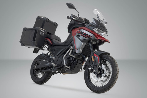 Adventure set TRAX ADV Black. Voge 650 DS/X (22-).