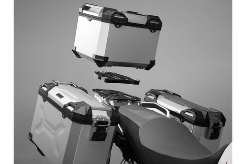 TRAX ADV top case Aluminum. 38 l. Silver.