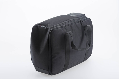 TRAX M/L inner bag For TRAX side cases. With volume expansion. TRAX M/L inner bag For TRAX side cases. With volume expansion.