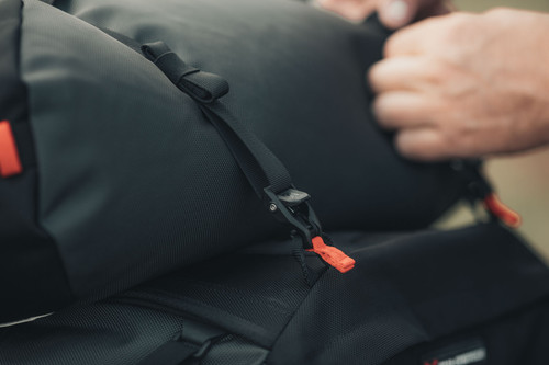 PRO Tentbag tail bag 1680D Ballistic Nylon. Black/Anthracite. 18 l.